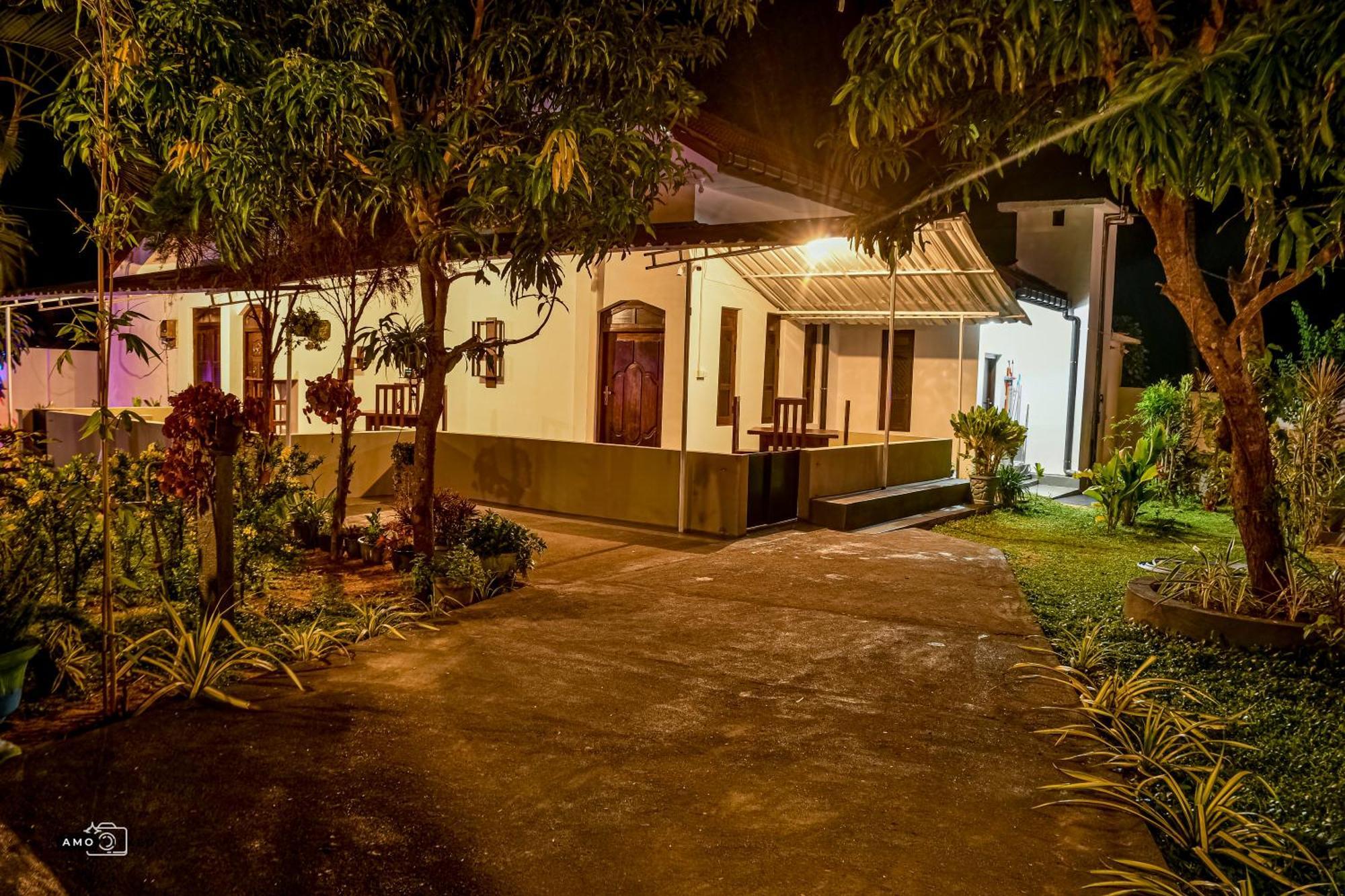 Coconut Villa Arugam Bay Esterno foto